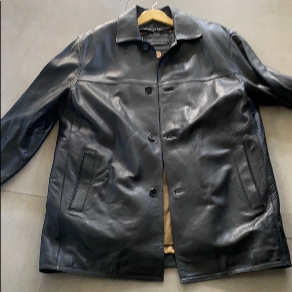 Andrew Marc lined leather coat - Picture 7 of 8